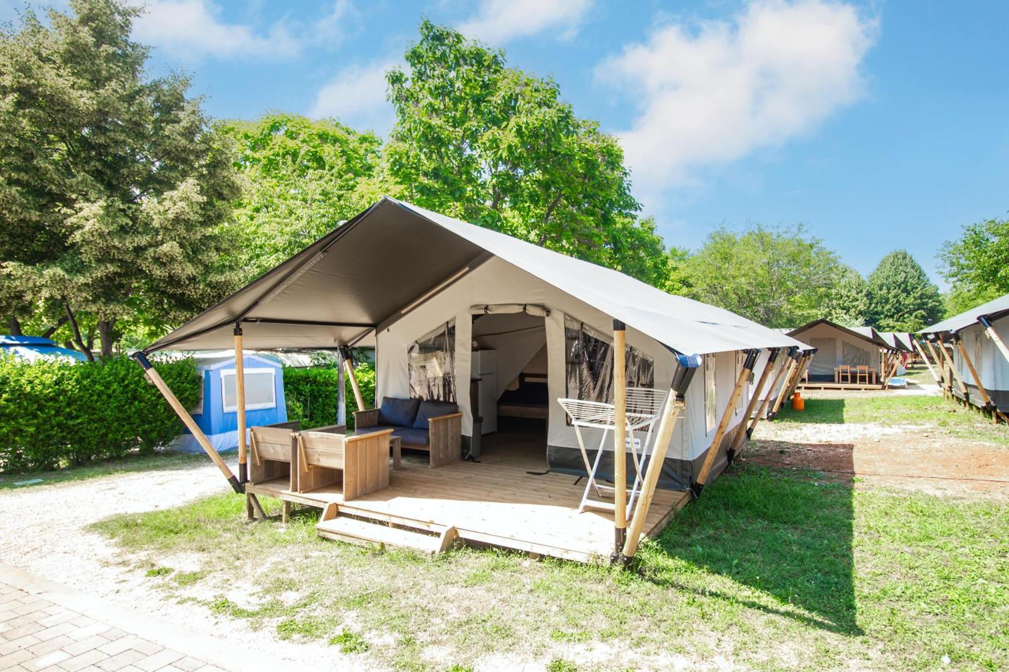Easyatent Safari Tent Lanterna Červar-Porat Екстериор снимка