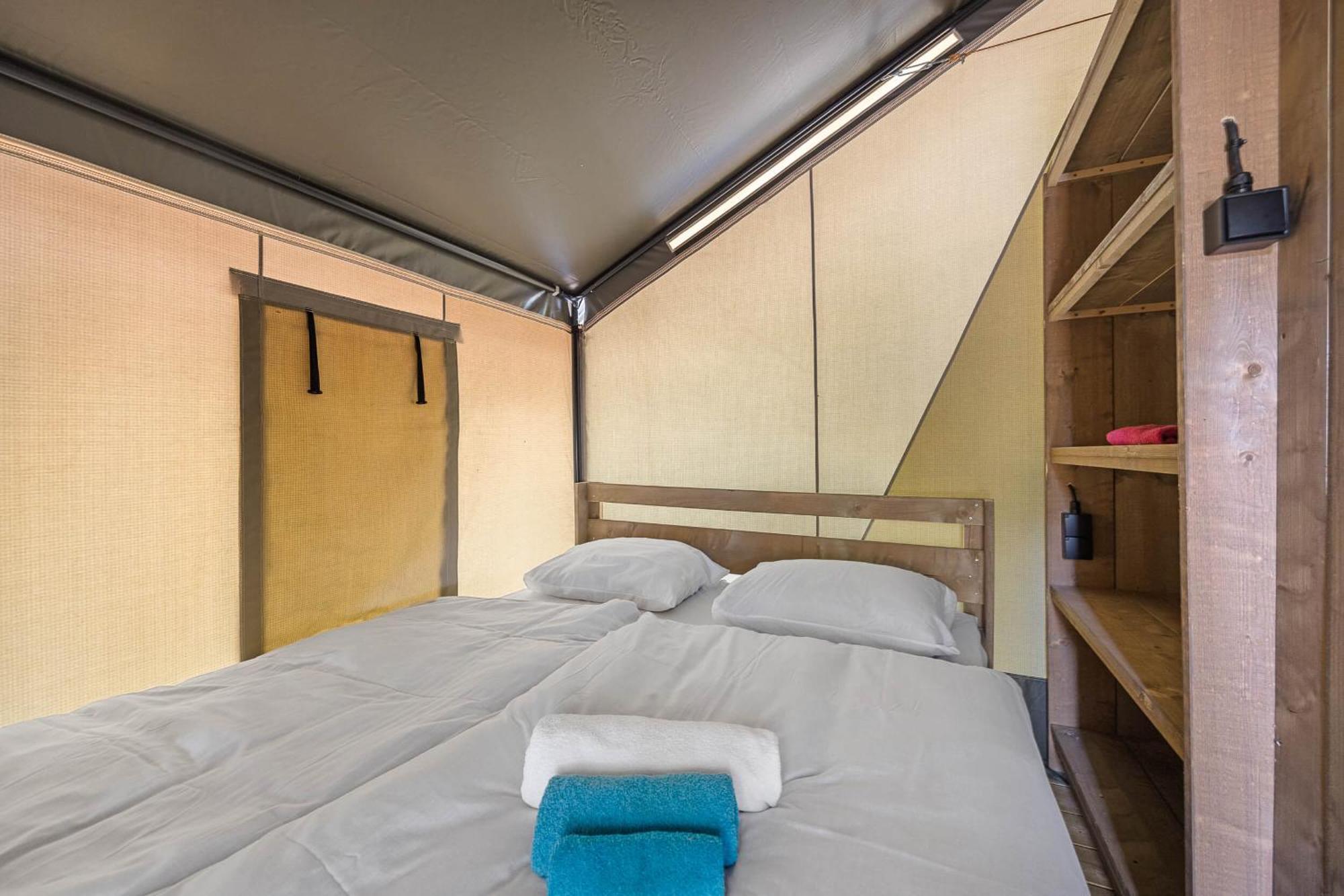 Easyatent Safari Tent Lanterna Červar-Porat Стая снимка