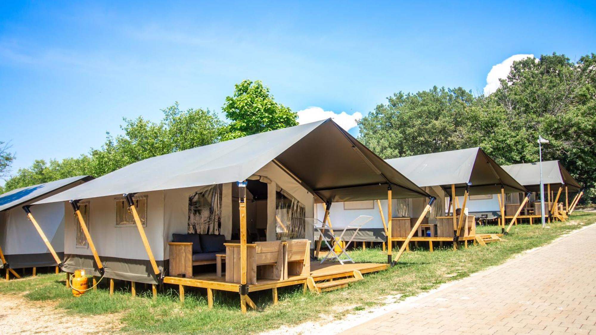 Easyatent Safari Tent Lanterna Červar-Porat Стая снимка
