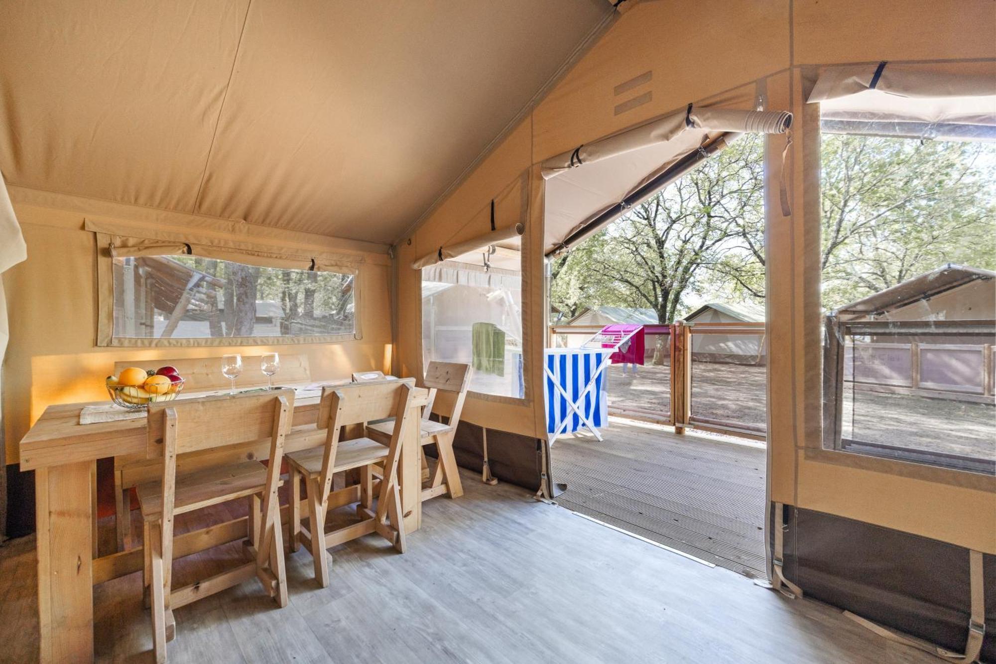 Easyatent Safari Tent Lanterna Červar-Porat Стая снимка