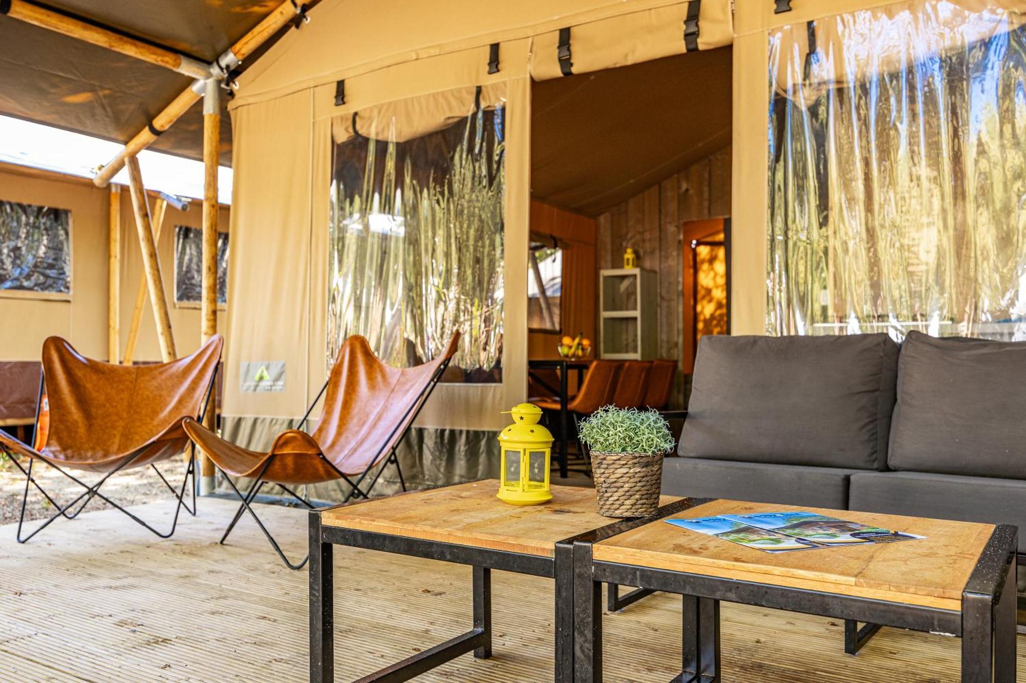Easyatent Safari Tent Lanterna Červar-Porat Стая снимка