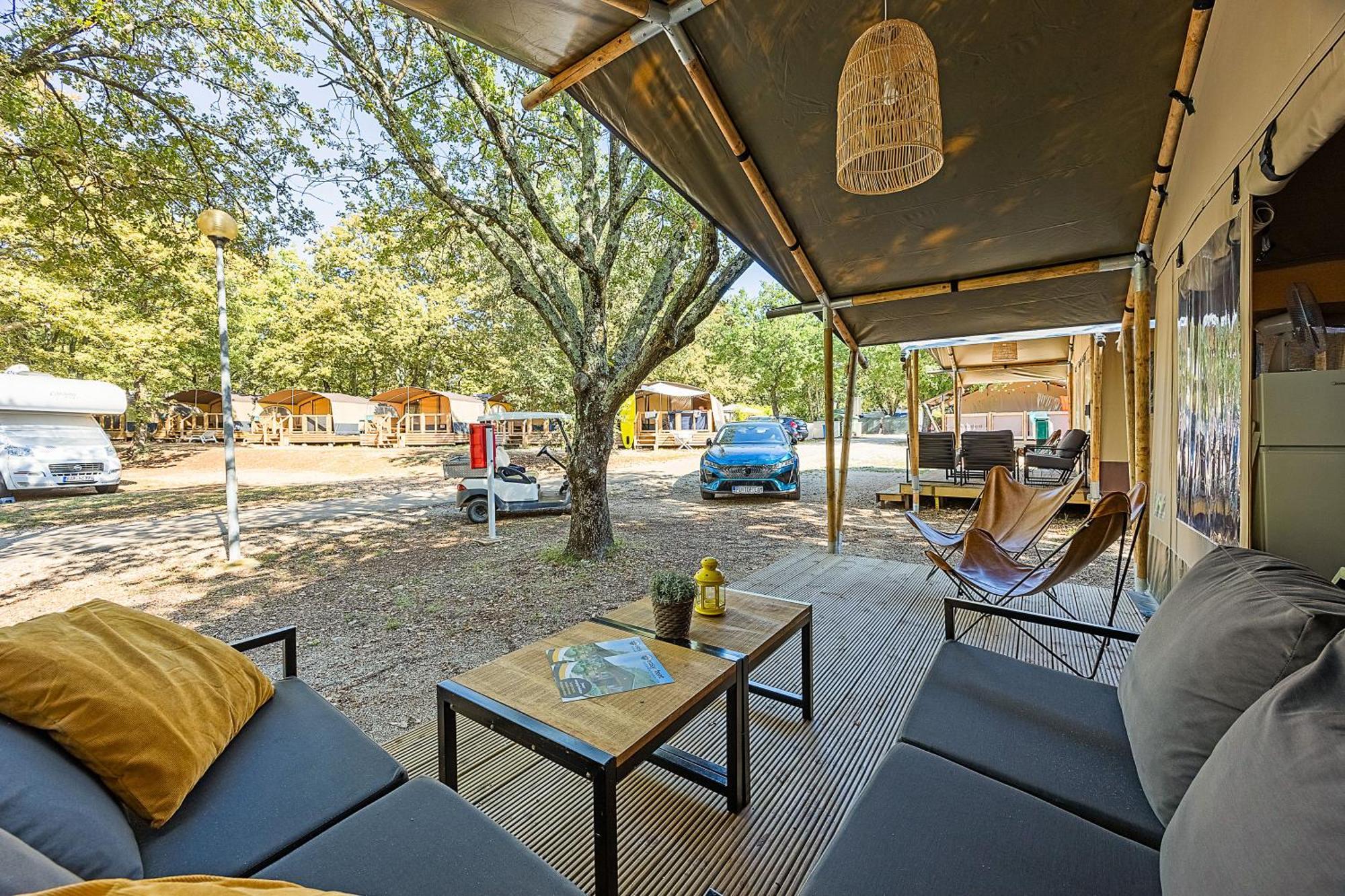 Easyatent Safari Tent Lanterna Červar-Porat Стая снимка